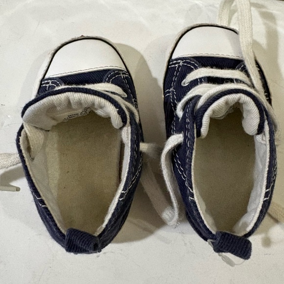 Baby chuck Taylor  Navy and White Sneakers bay size 3 - Picture 9 of 10